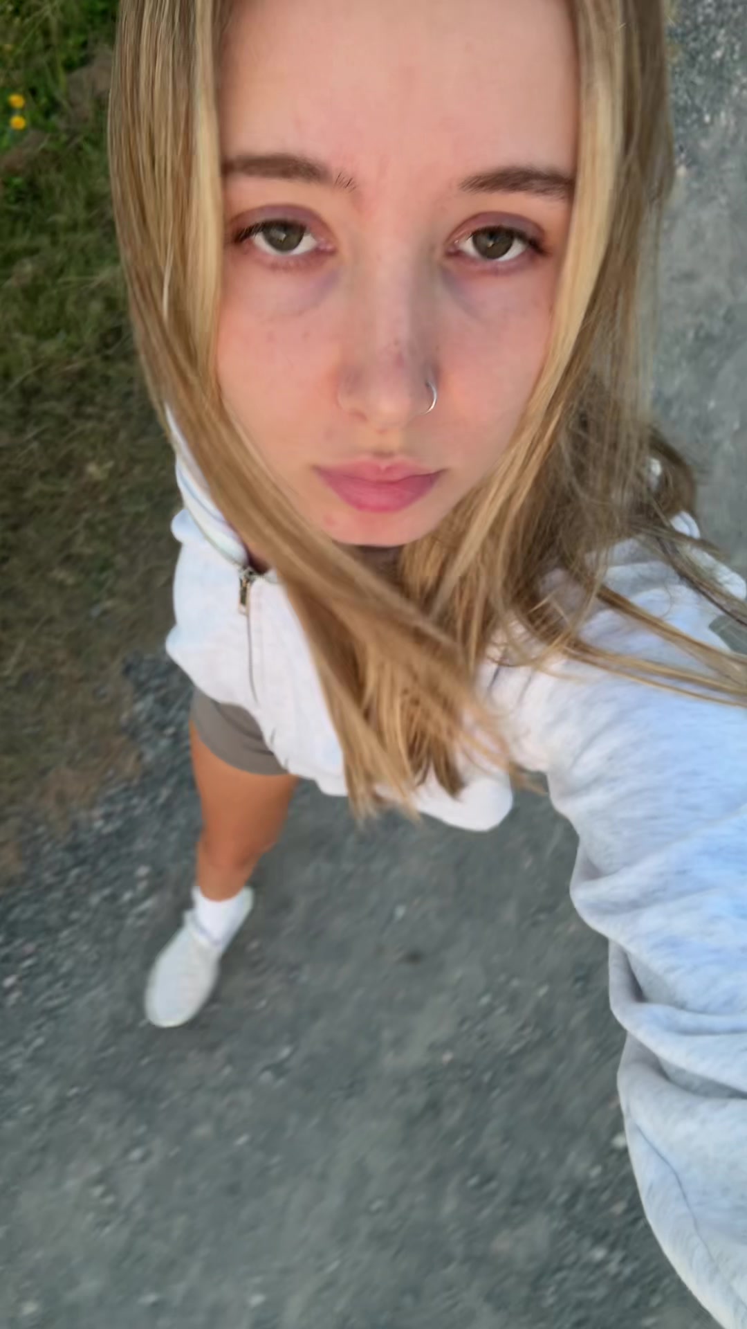 @ella