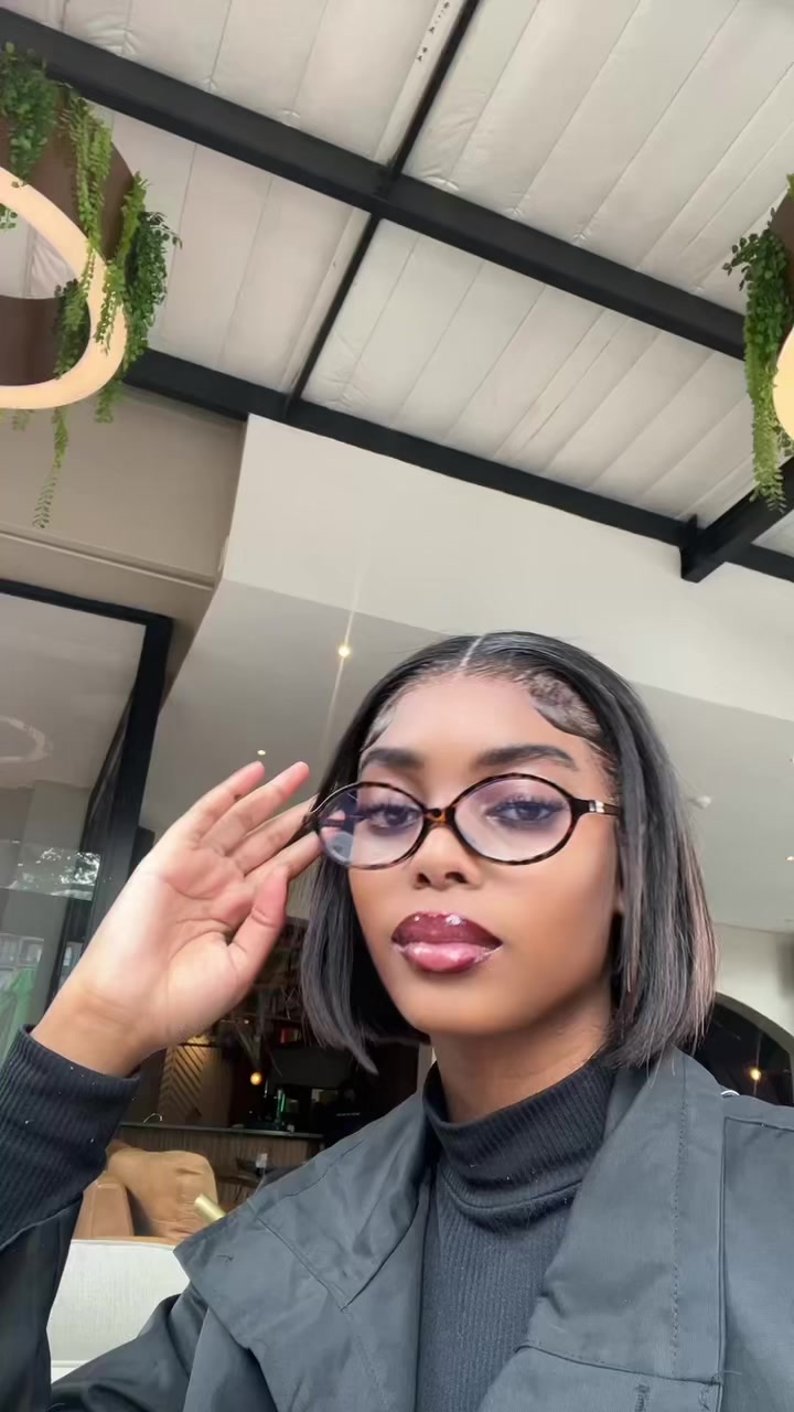 @Lala