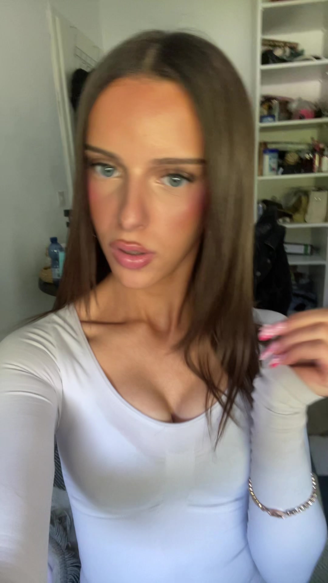 @𝓥𝓵𝓸𝓻𝓪