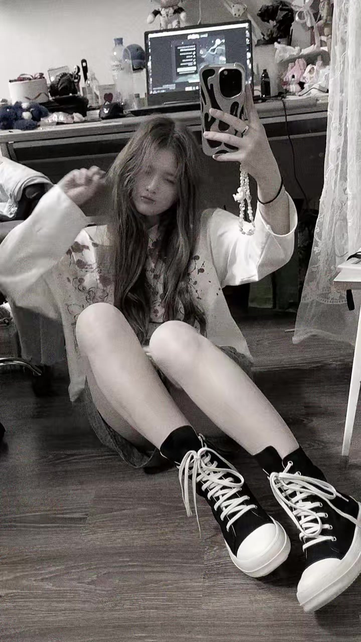 @YNGFR