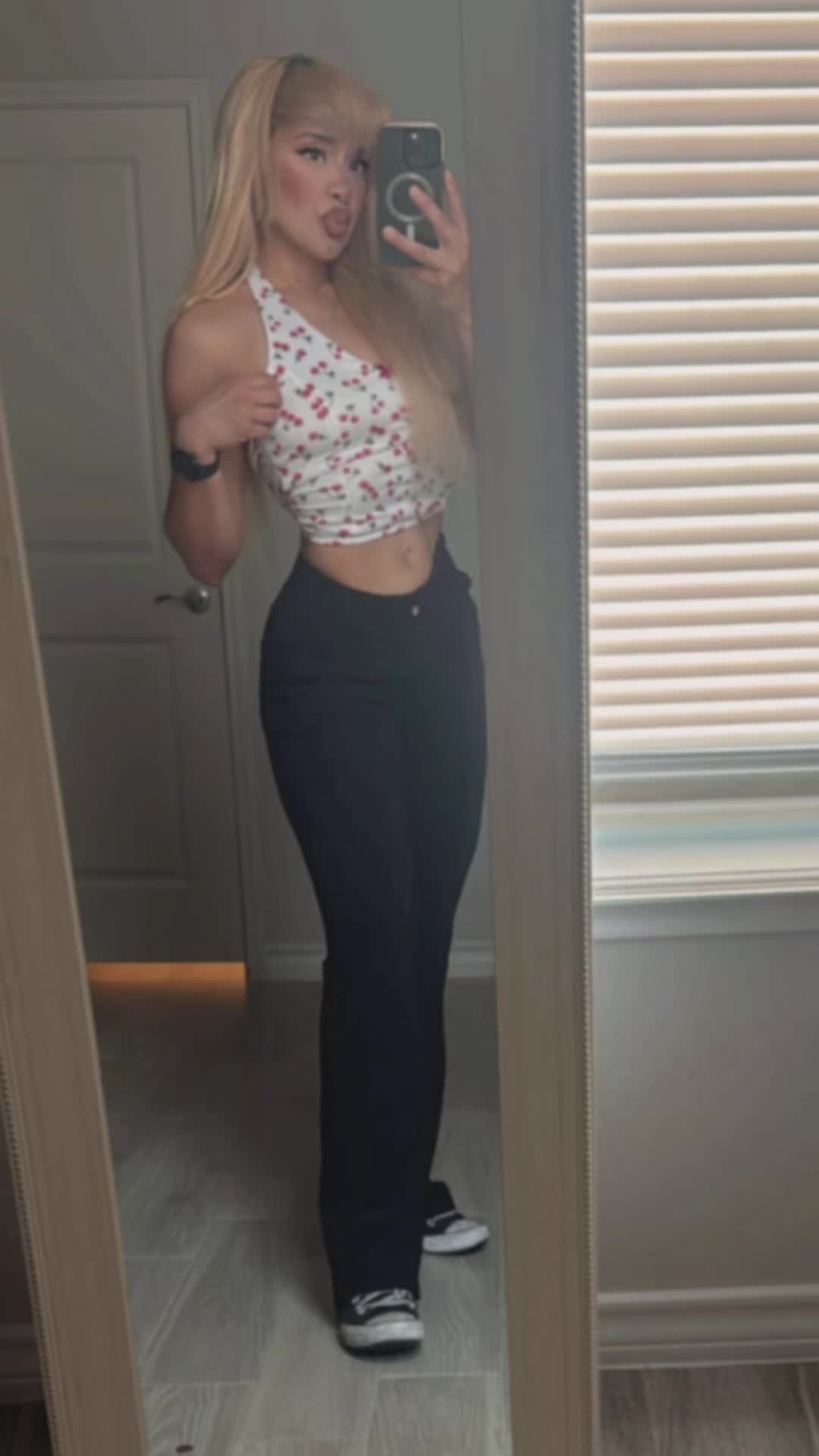 @Fitwithapril