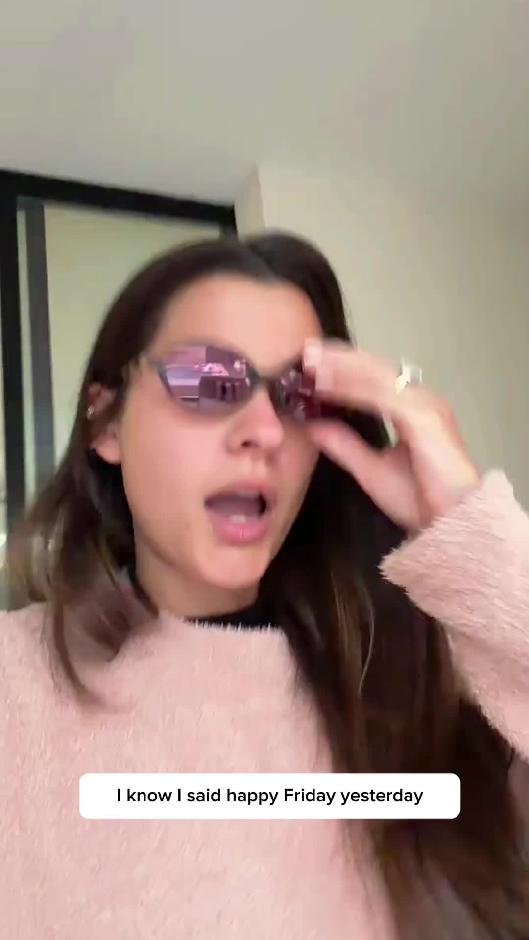 @elsiehoneys