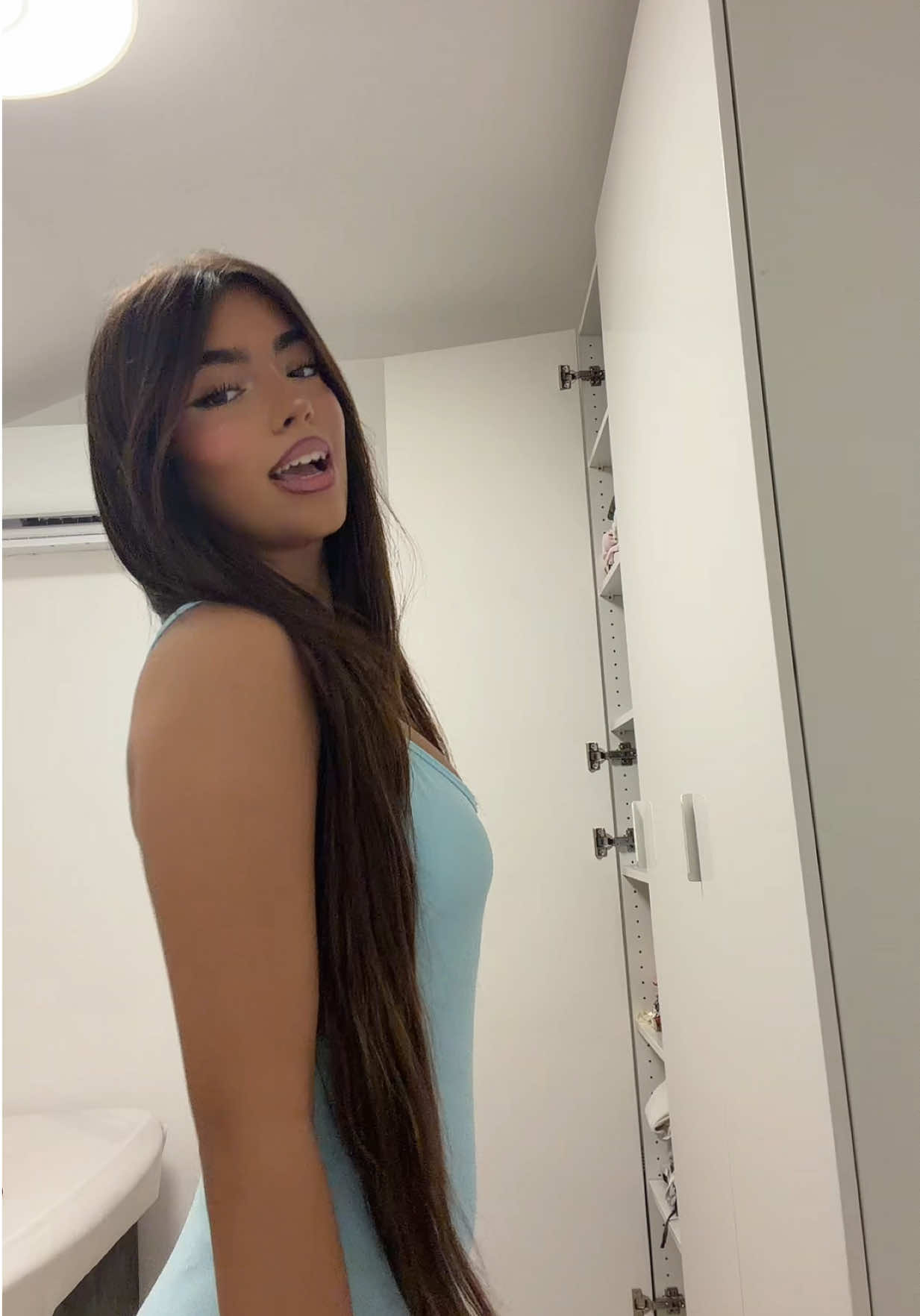 @ELIYA🦋