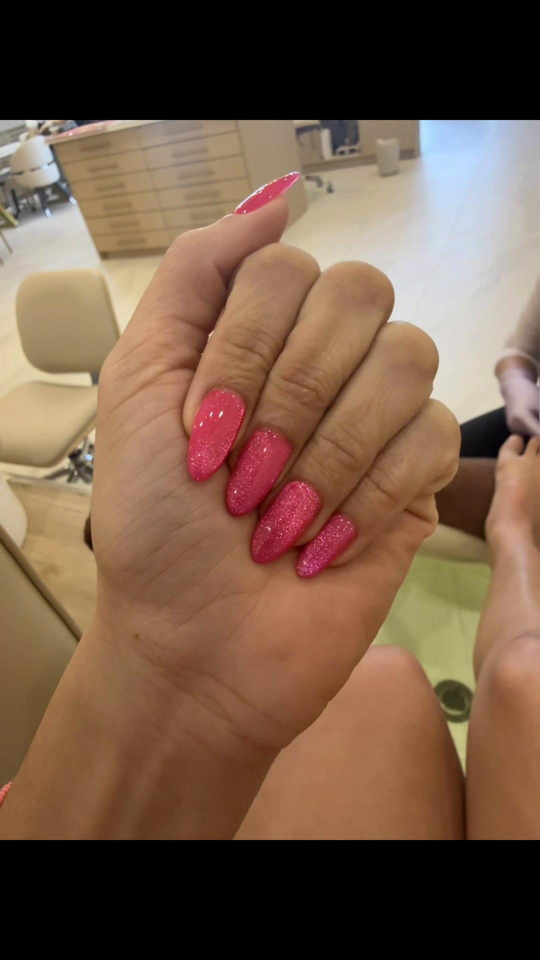@lovelilahart