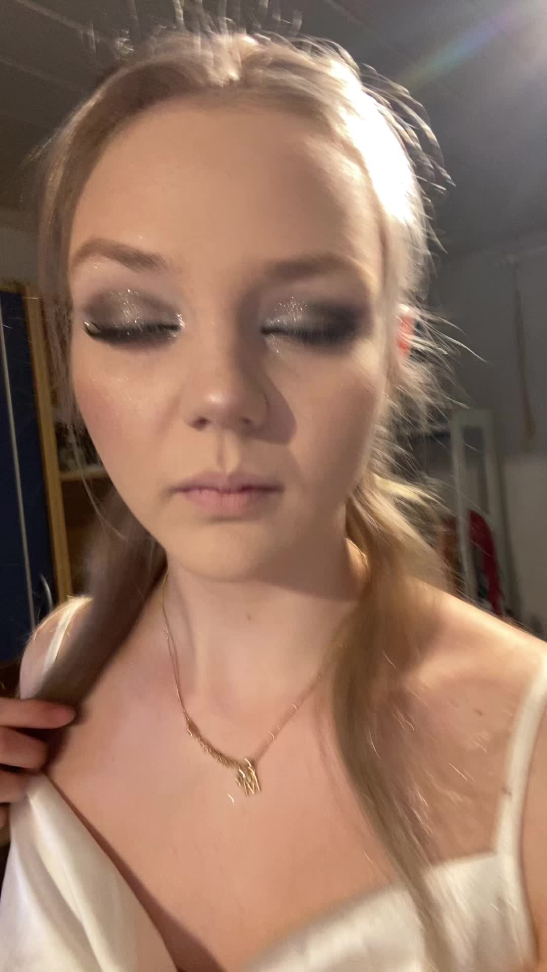 @Isa