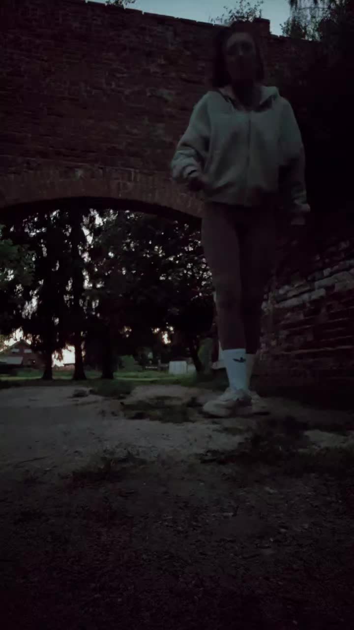 @caronzii.