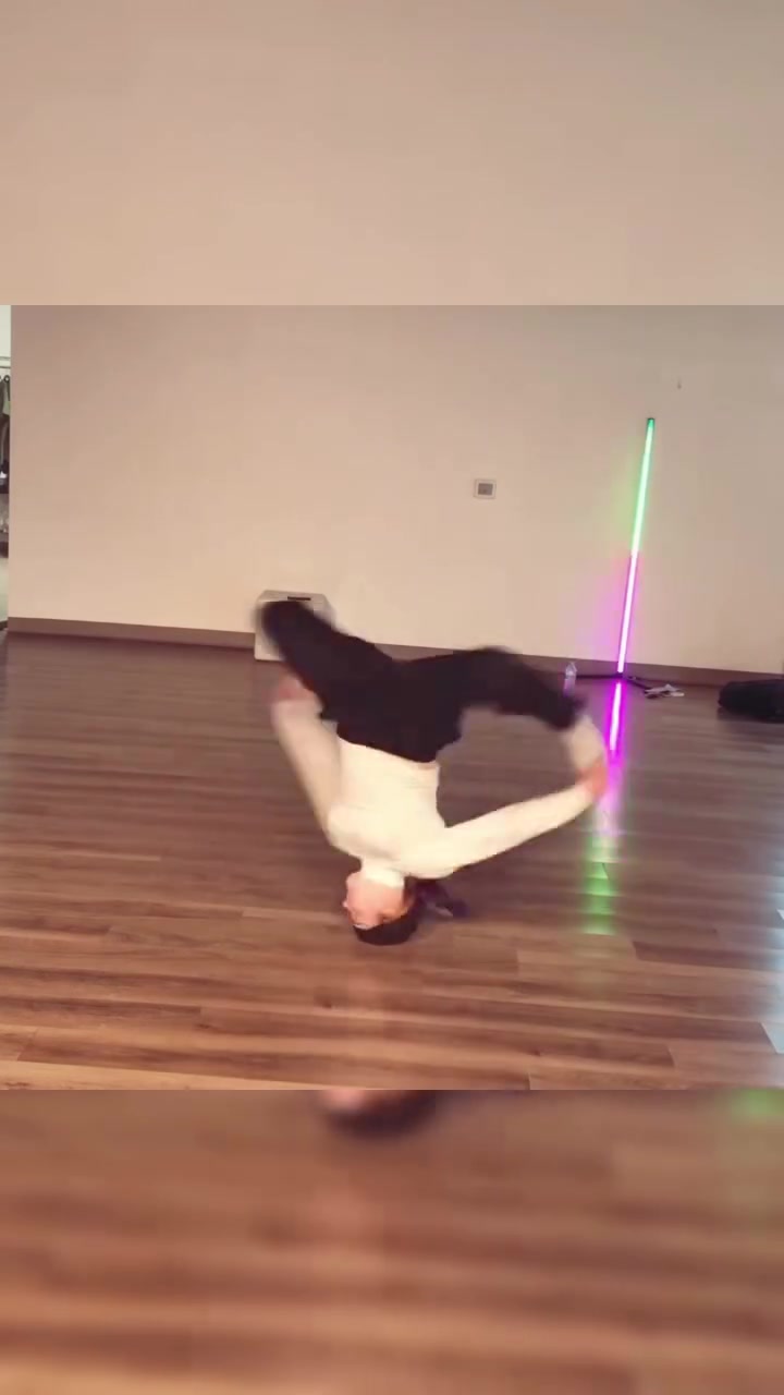 @Headspinworld