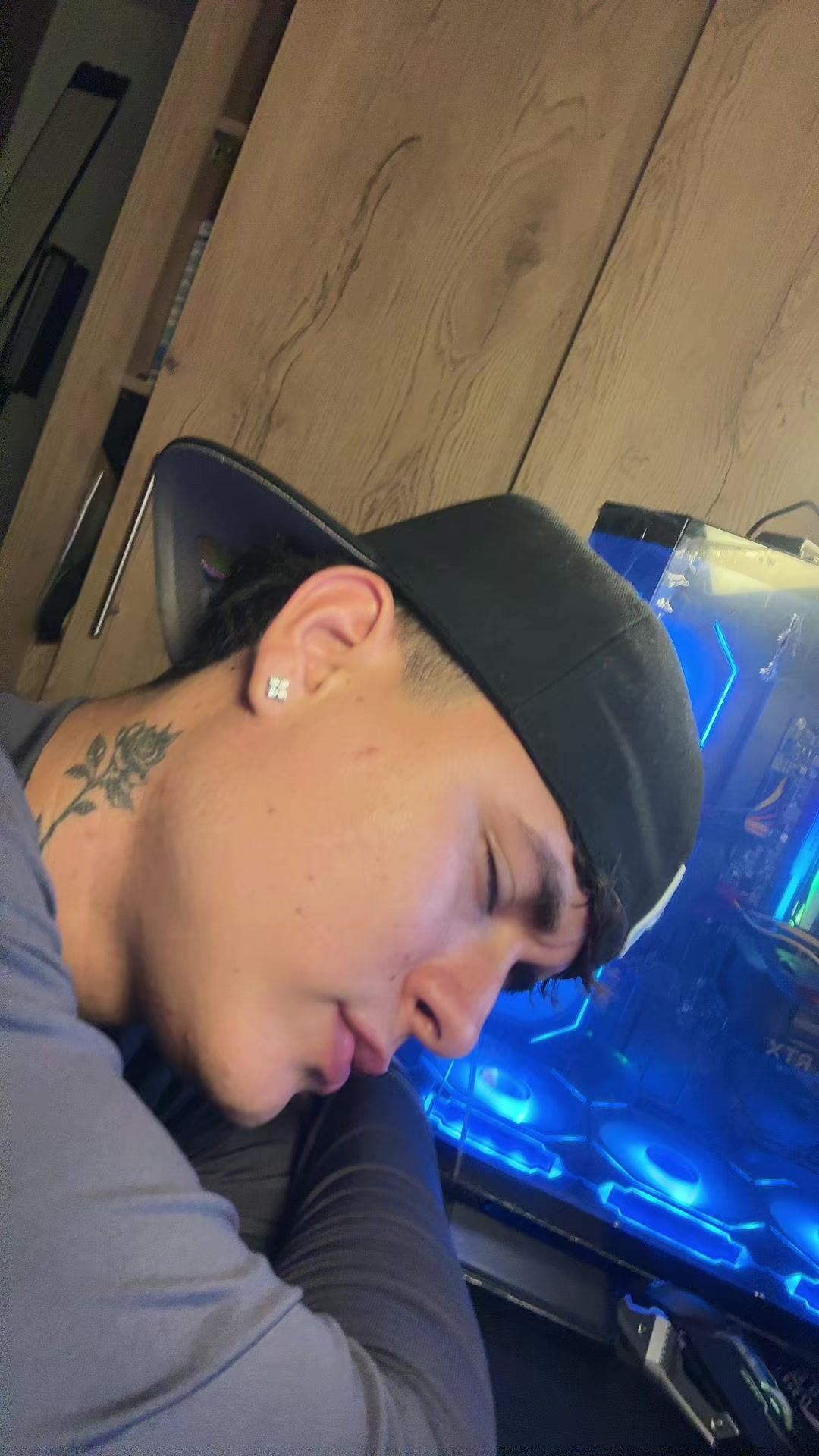 @Elmarquezzz_o