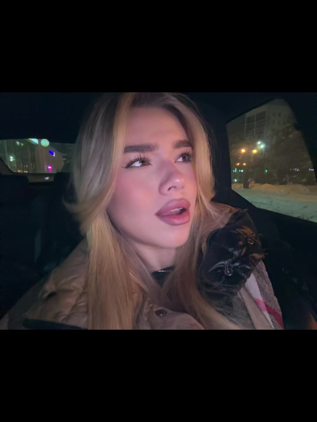 @Yana🦋