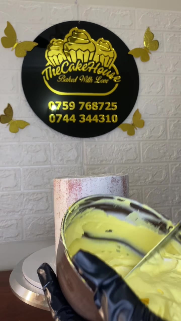 @thecakehouse_256