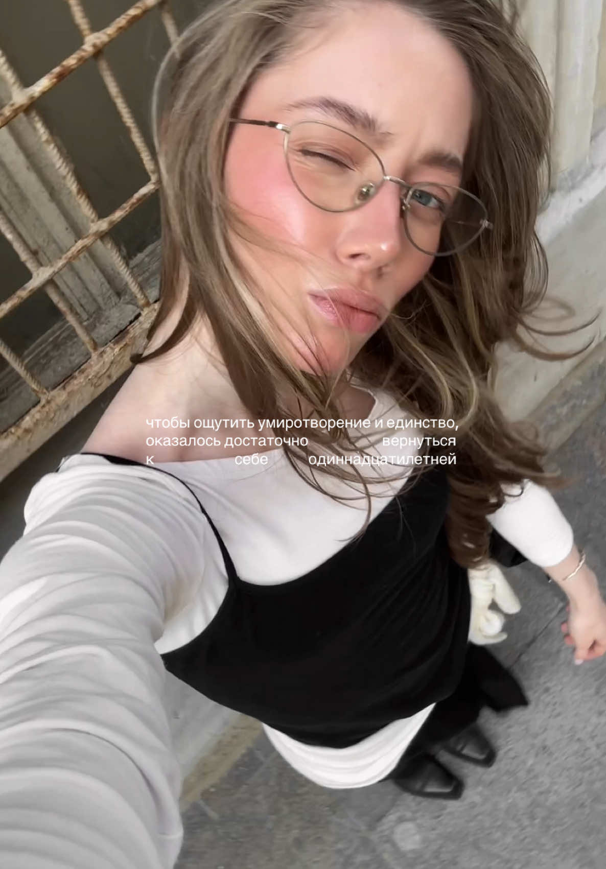 @VIVI SAYURII