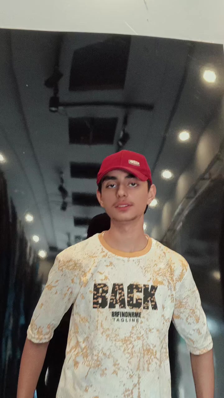 @💫AWAIS✨