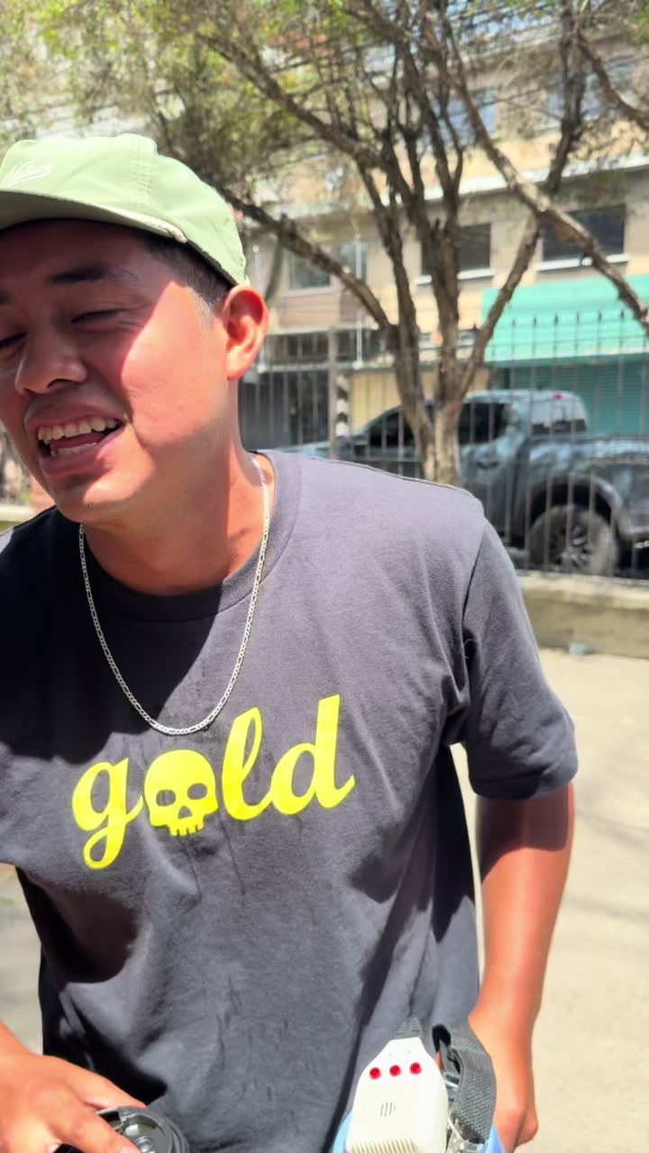@Gold skate shop