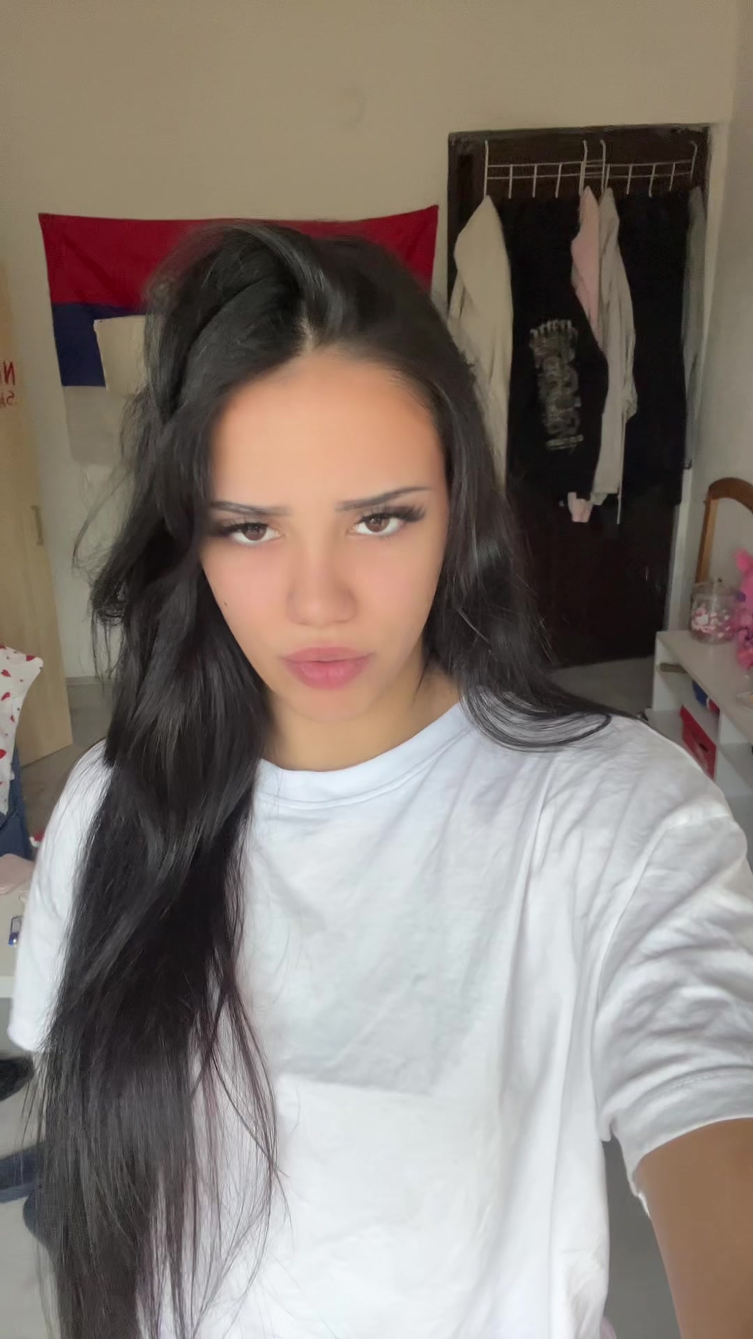@neksi