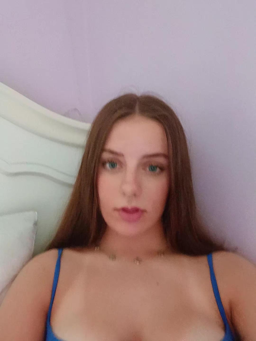 @Emily🌸