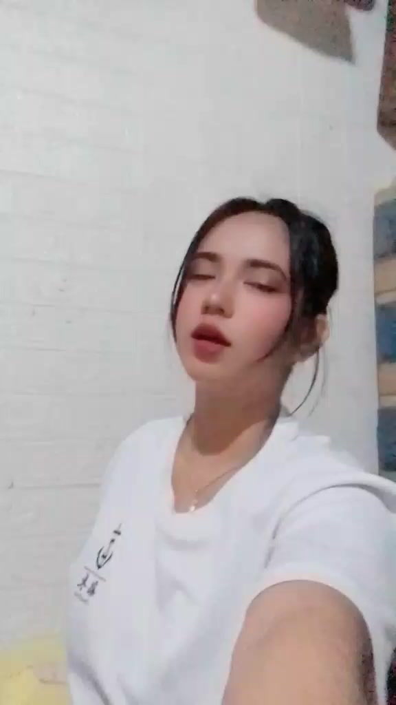 @A L E X I S