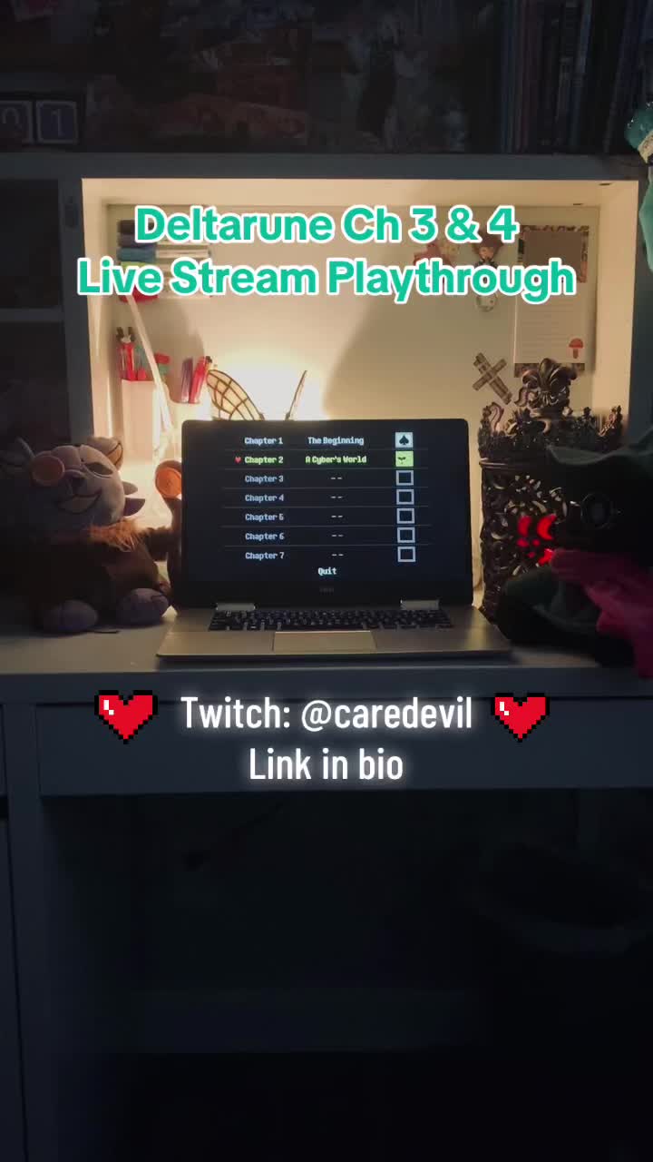 @caretcosplays