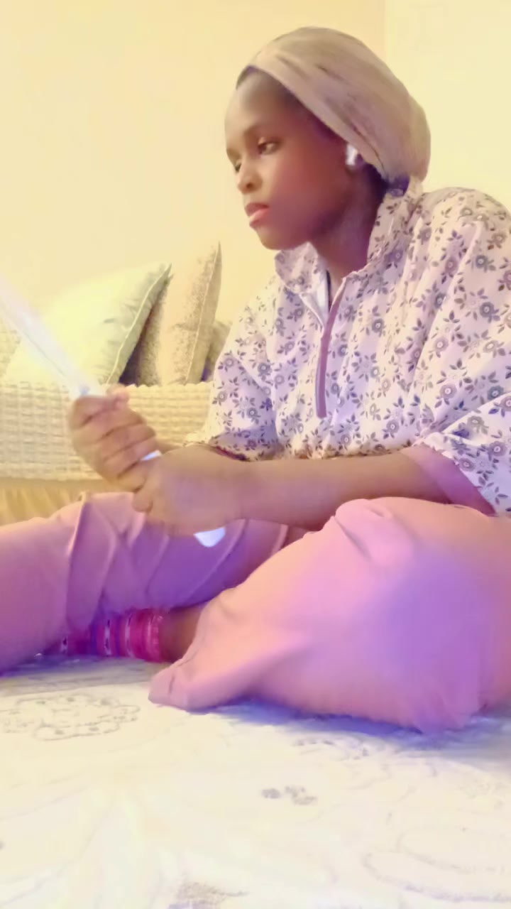 @juliegg