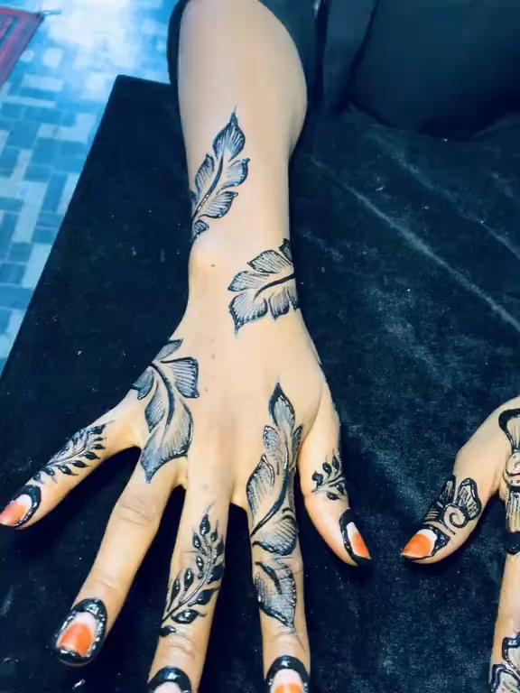 @Henna by Leemah jos