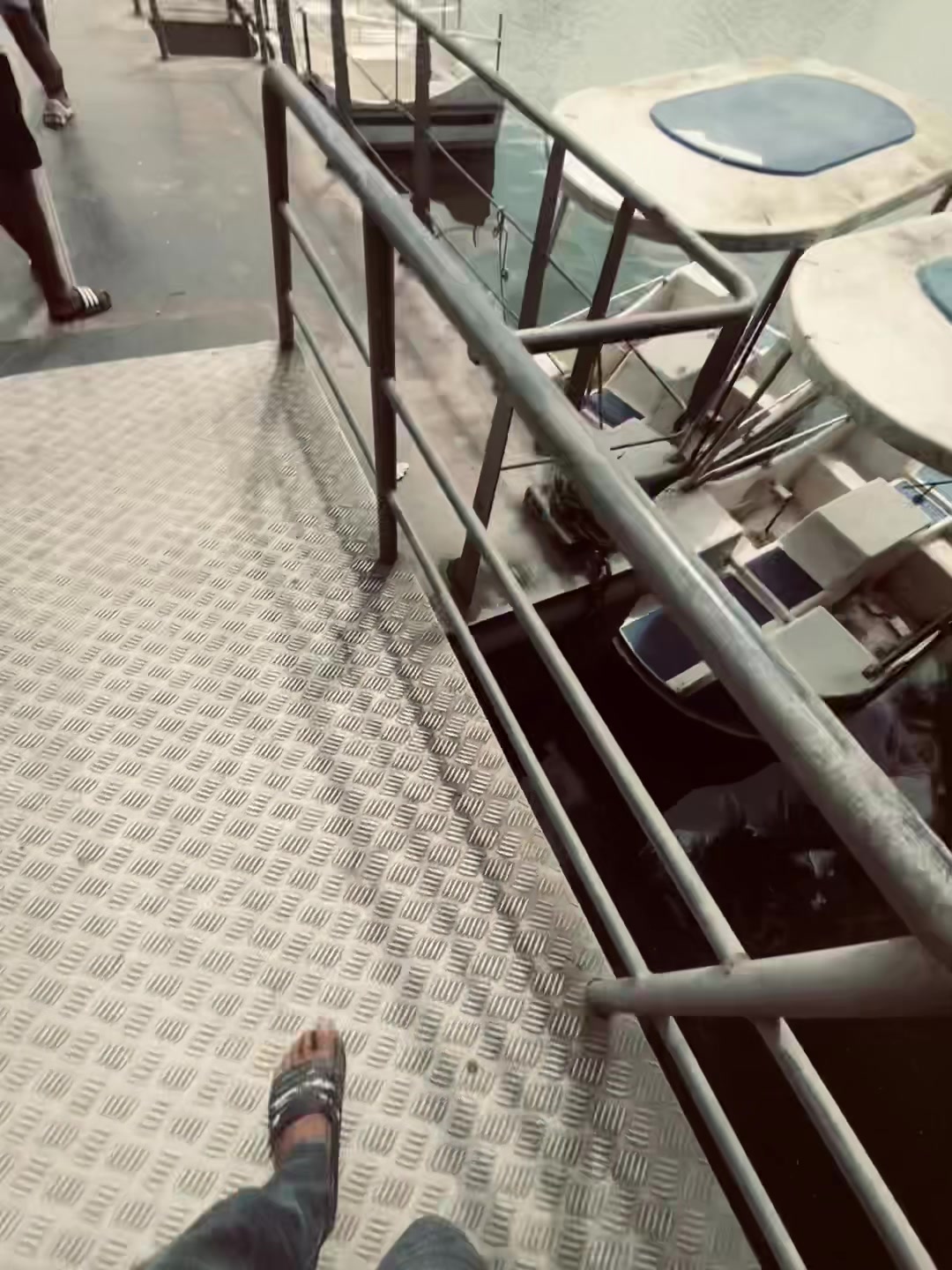 @𝐒𝖆ϻ 🐊