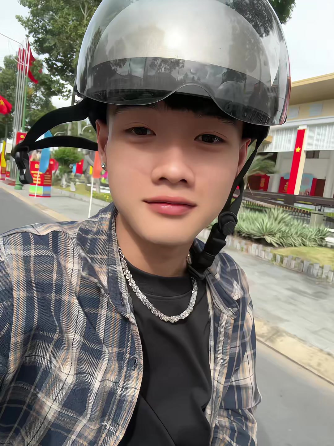 @Duy Th&aacute;i
