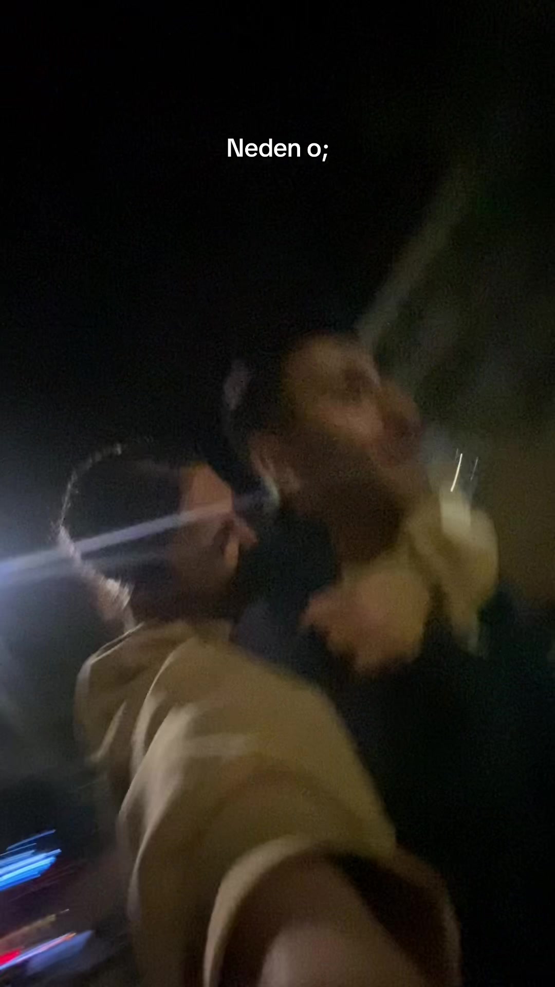 @Ela