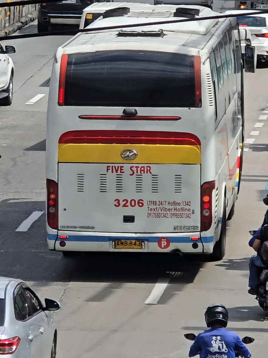 @Bus Spotter ln The Philipines