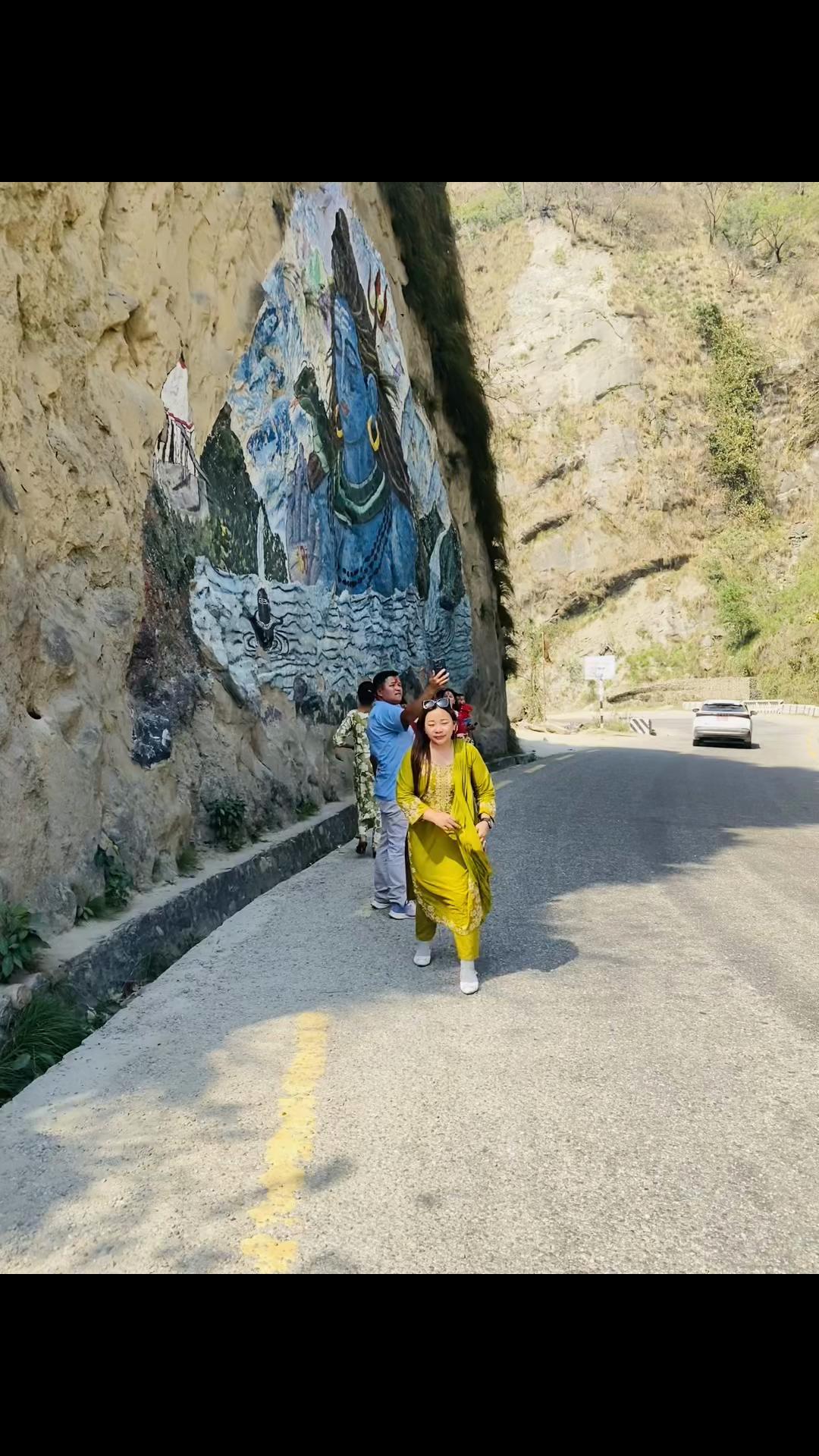 @YUNKA BHUTIA
