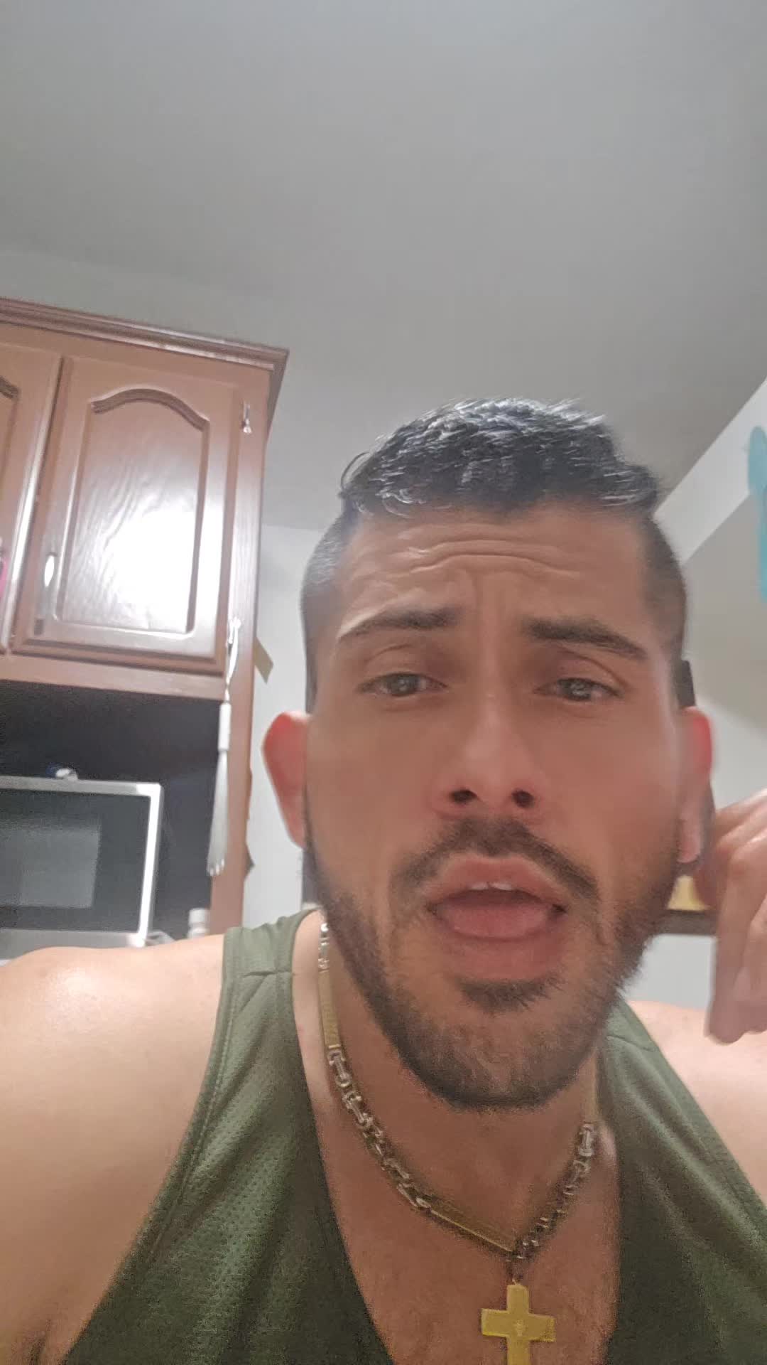 @Antonio Olivas