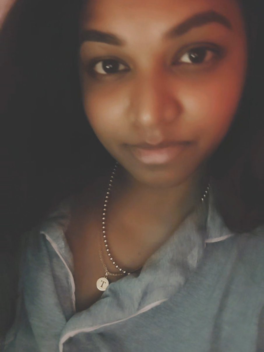 @honeymozhi_m