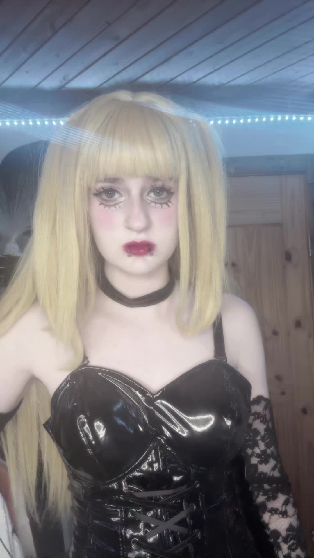 @Momo