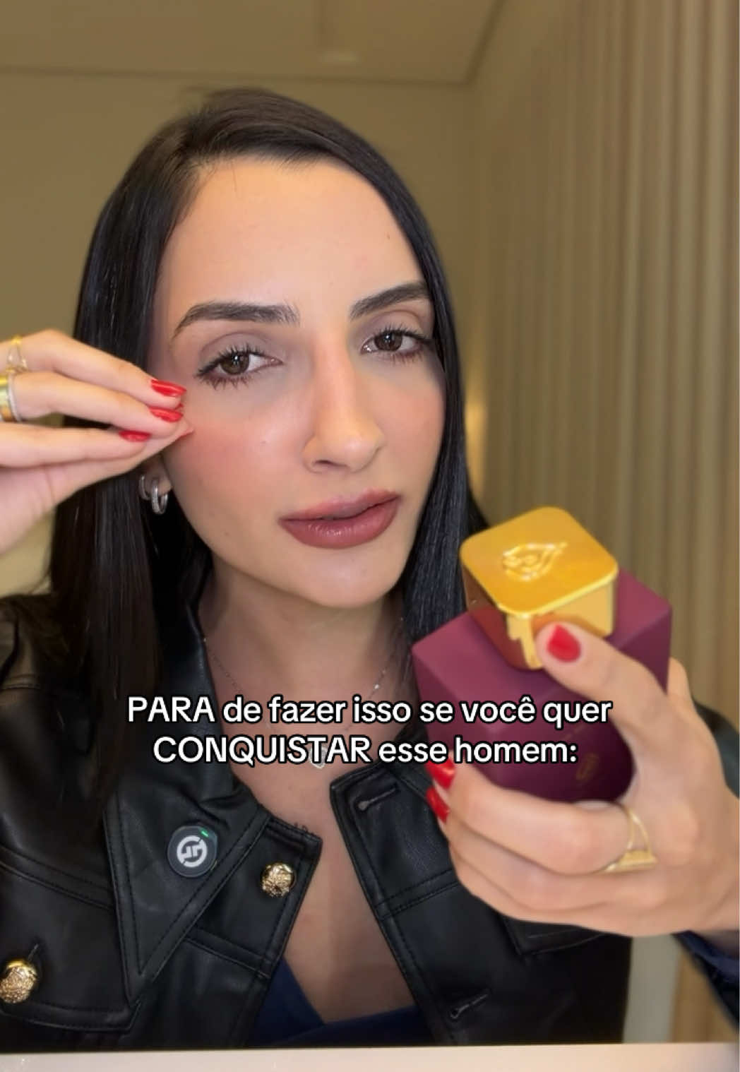 @J&uacute;lia Ferolla
