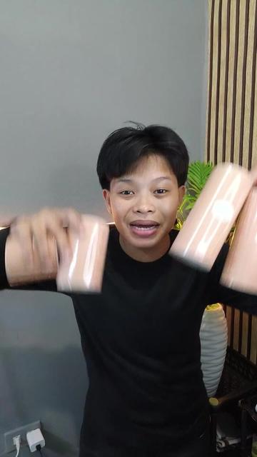 @JE EM