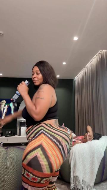 @hotylioness