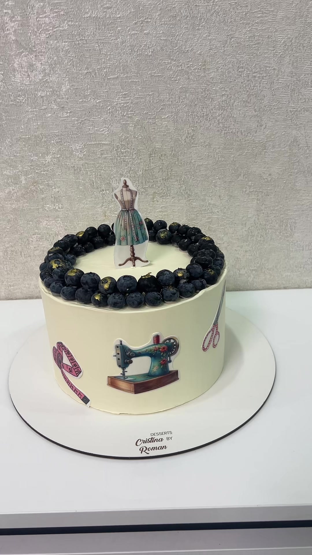@Desserts by Cristina Roman