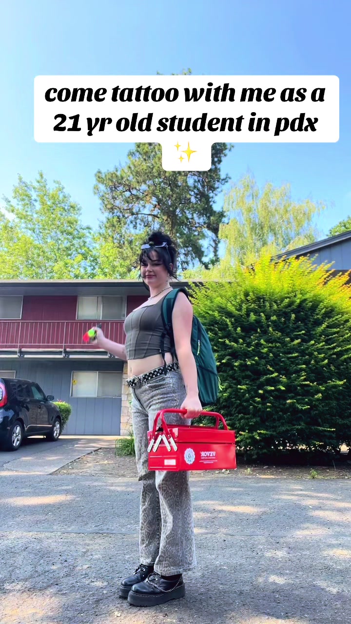 @rowan 🕷️🫧🧟&zwj;♀️