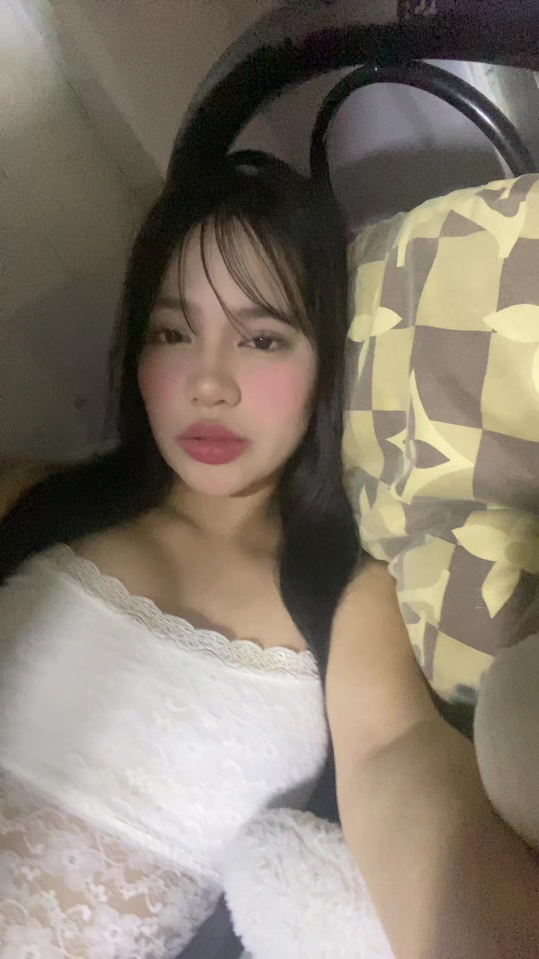 @..