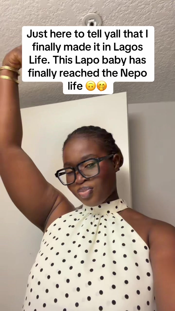 @Ayoereview