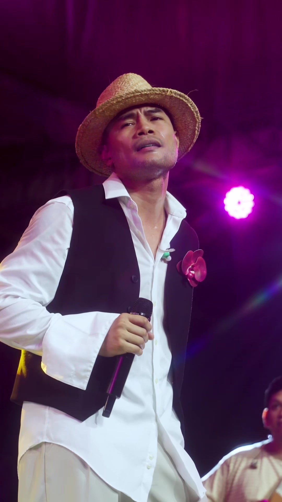 @Bugoy Drilon