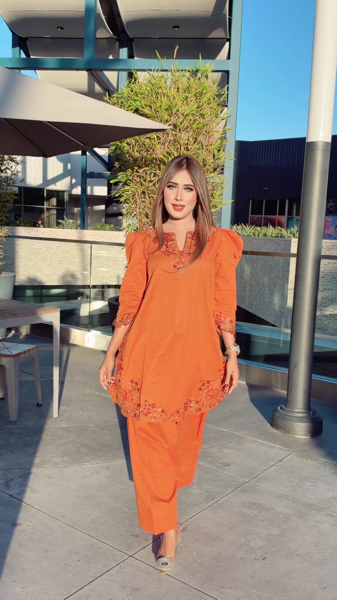 @Sunsinenila