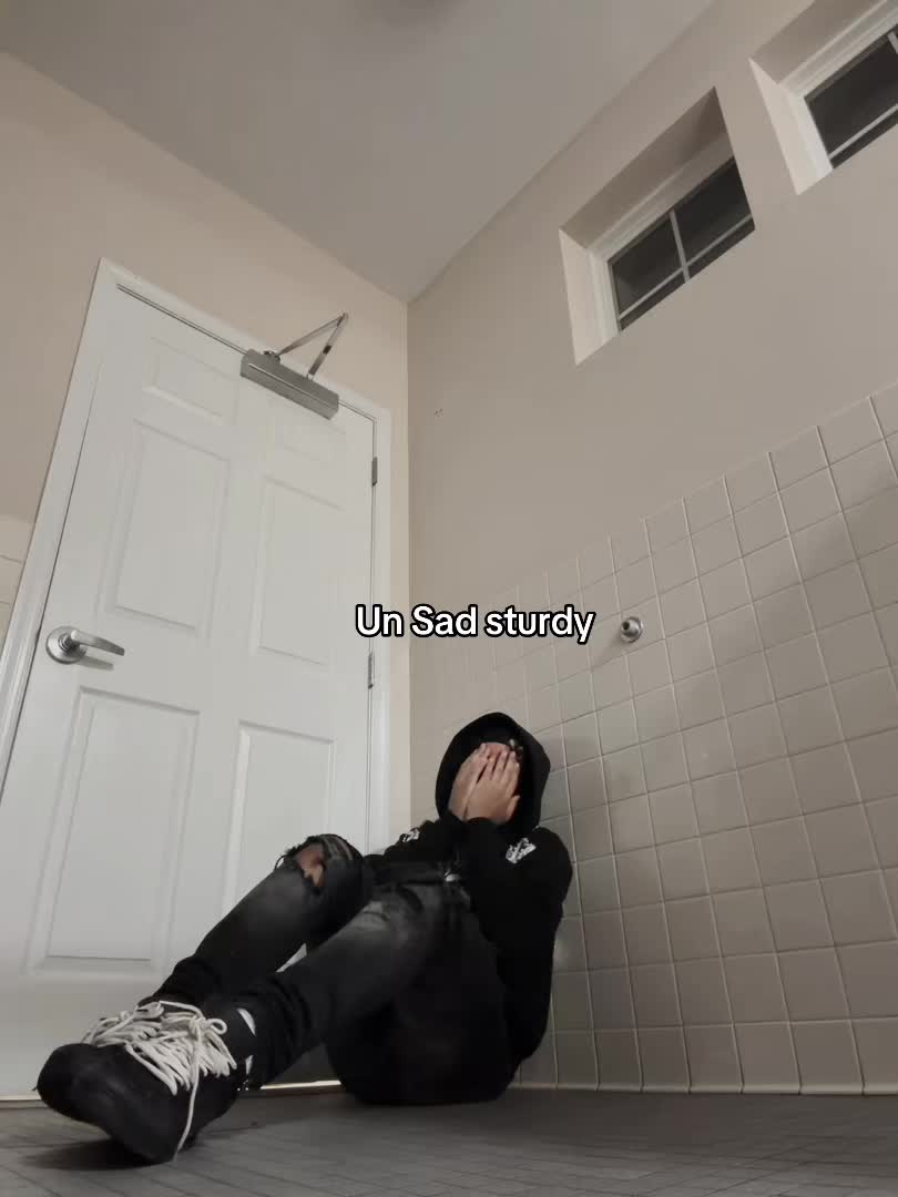 @𝓜𝓸𝓻𝓮𝓷𝓲𝓽𝓸🙉🥷🏽