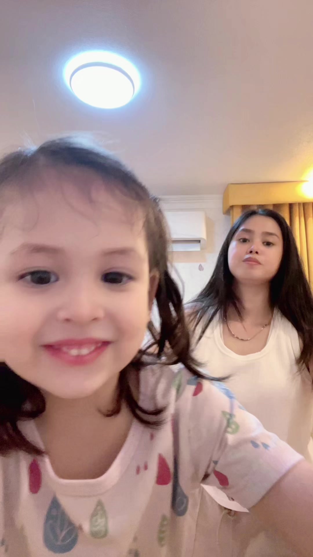 @Akshat and jona 🇮🇳🇵🇭