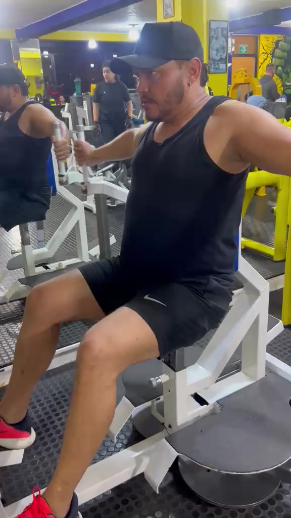 @leomar García