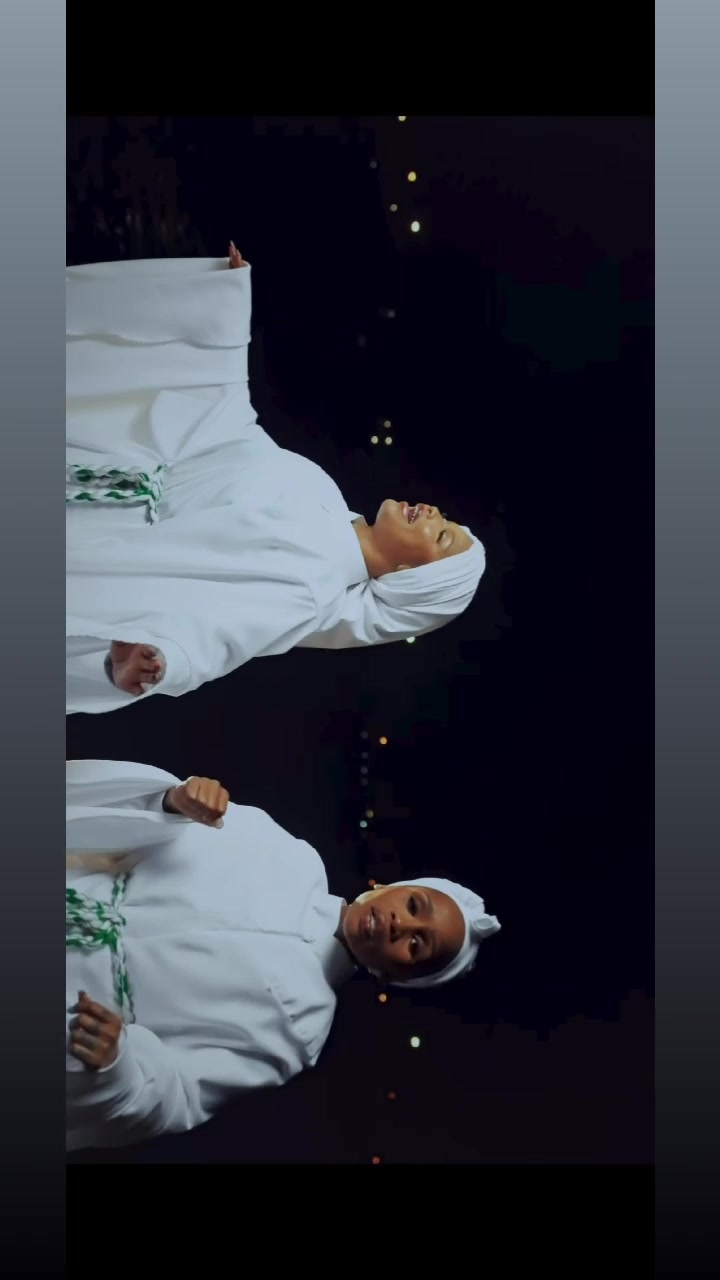 @Mawhoo_