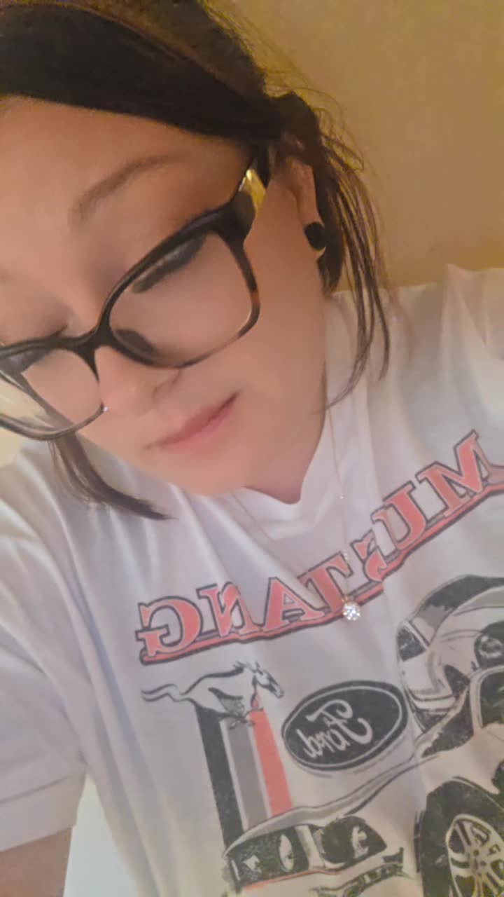 @HisQueen👑