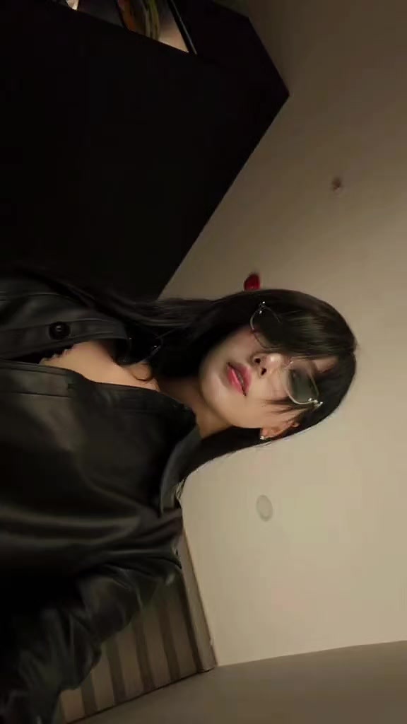 @𝐊𝐍