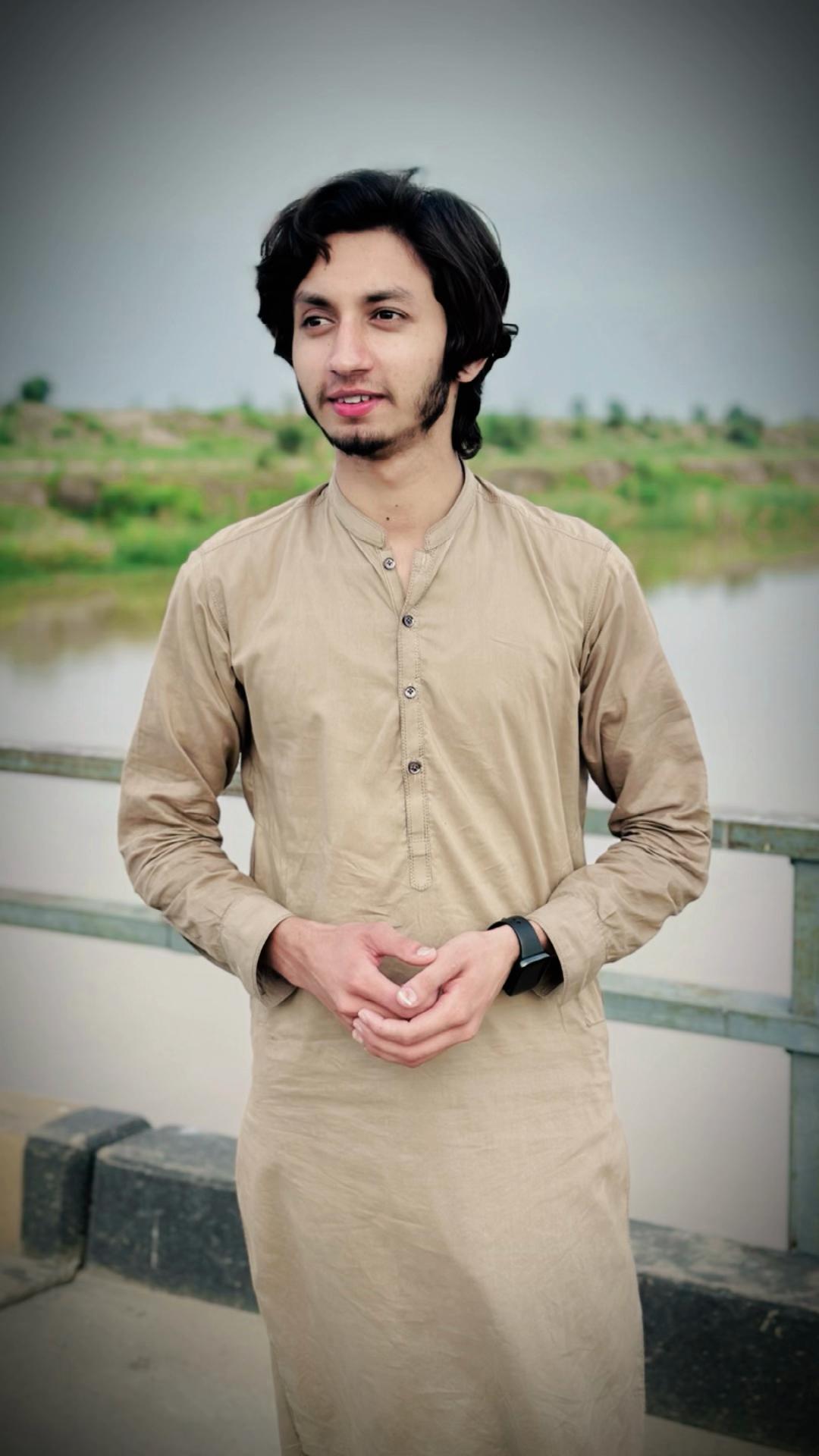 @Zain Ali💕