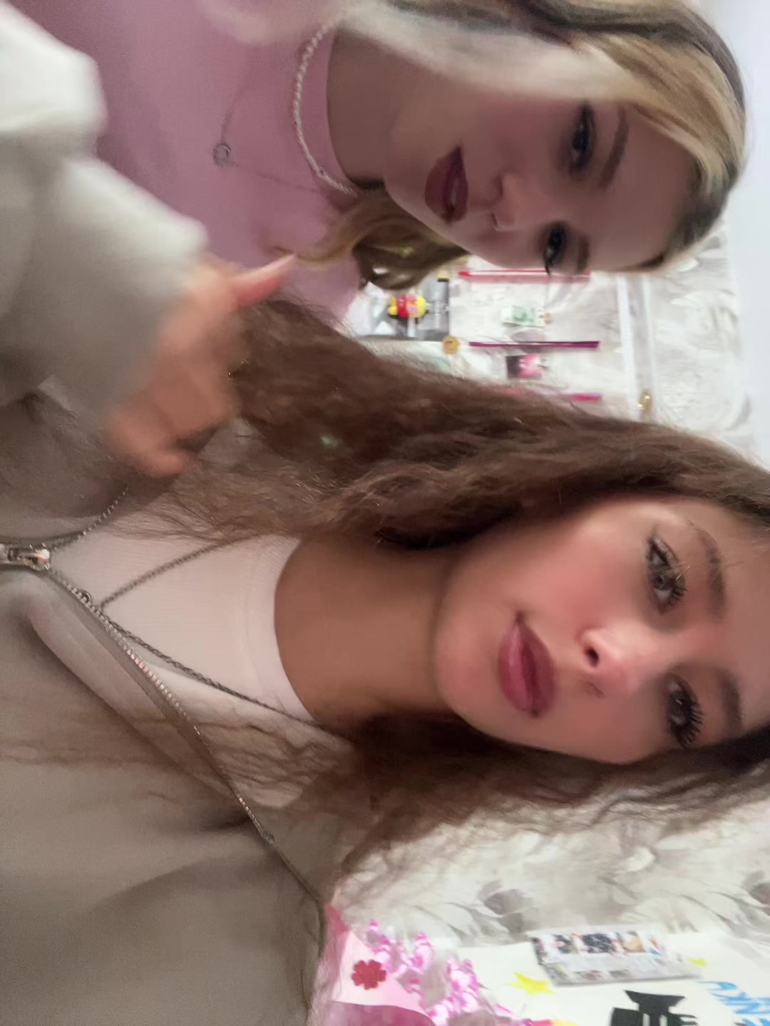 @Машка🎀