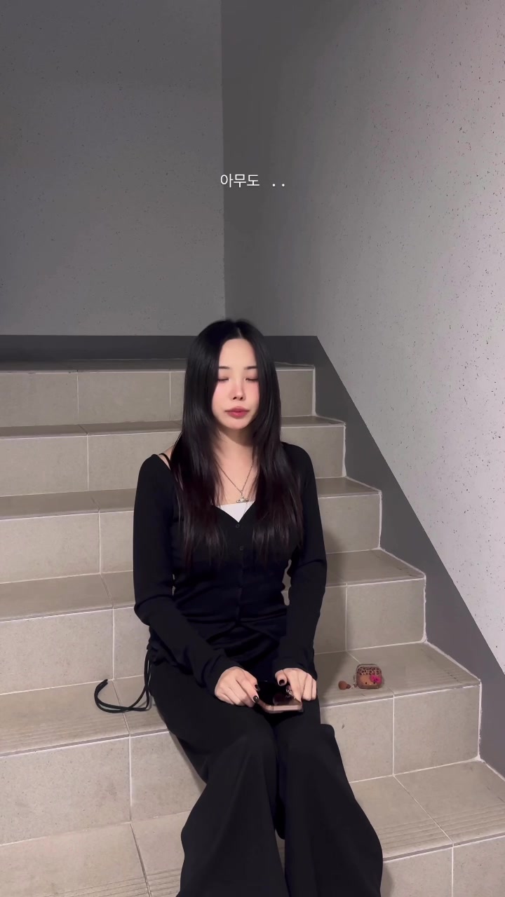 @rown로은