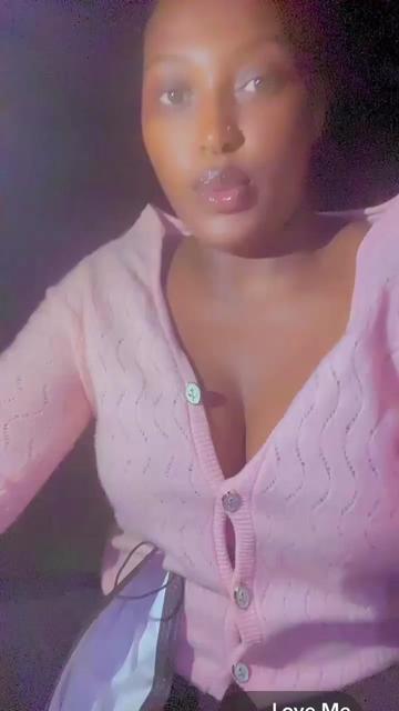 @Wild-Bea 26🦋🇷🇼🇺🇬